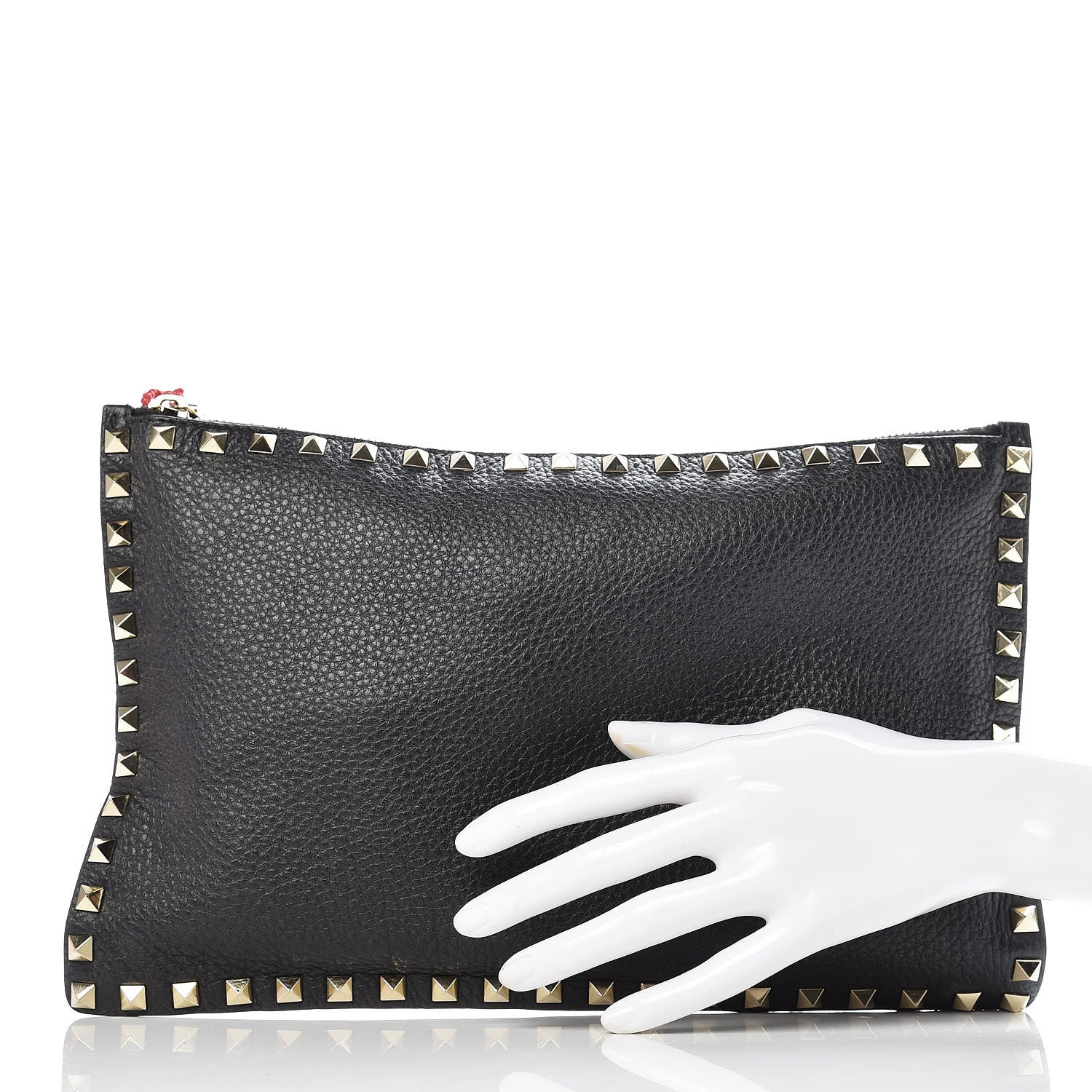 Valentino Garavani Pebbled Calfskin Large Rockstud Zip Pouch Black 2 of 12