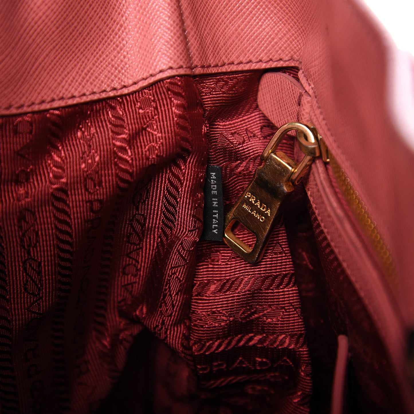 Saffiano Lux Large Tote Tamaris