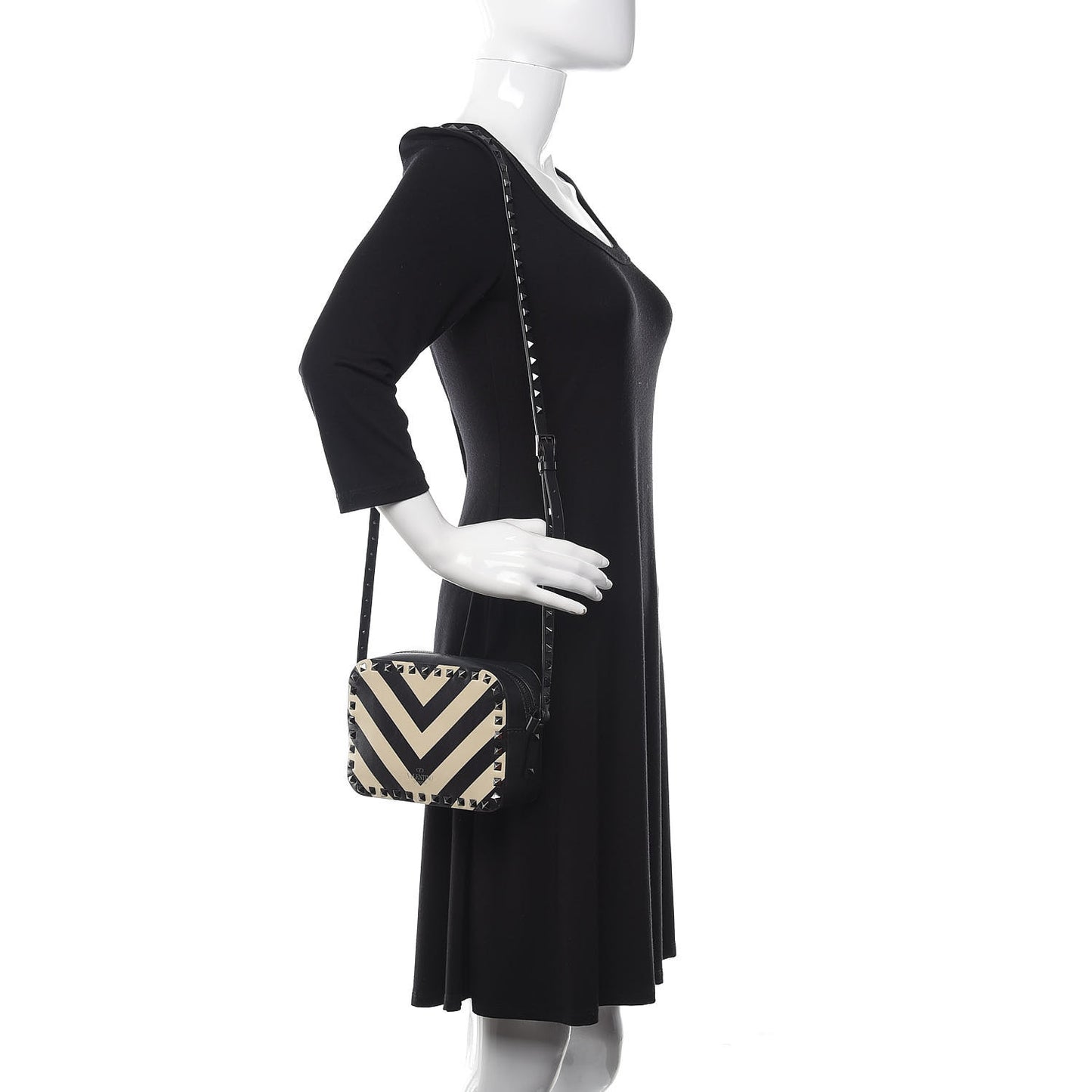 Vitello Chevron Rockstud Camera Crossbody Bag Light Ivory Black