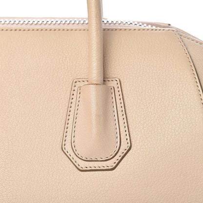 Givenchy Sugar Goatskin Medium Antigona Skin 17 of 24