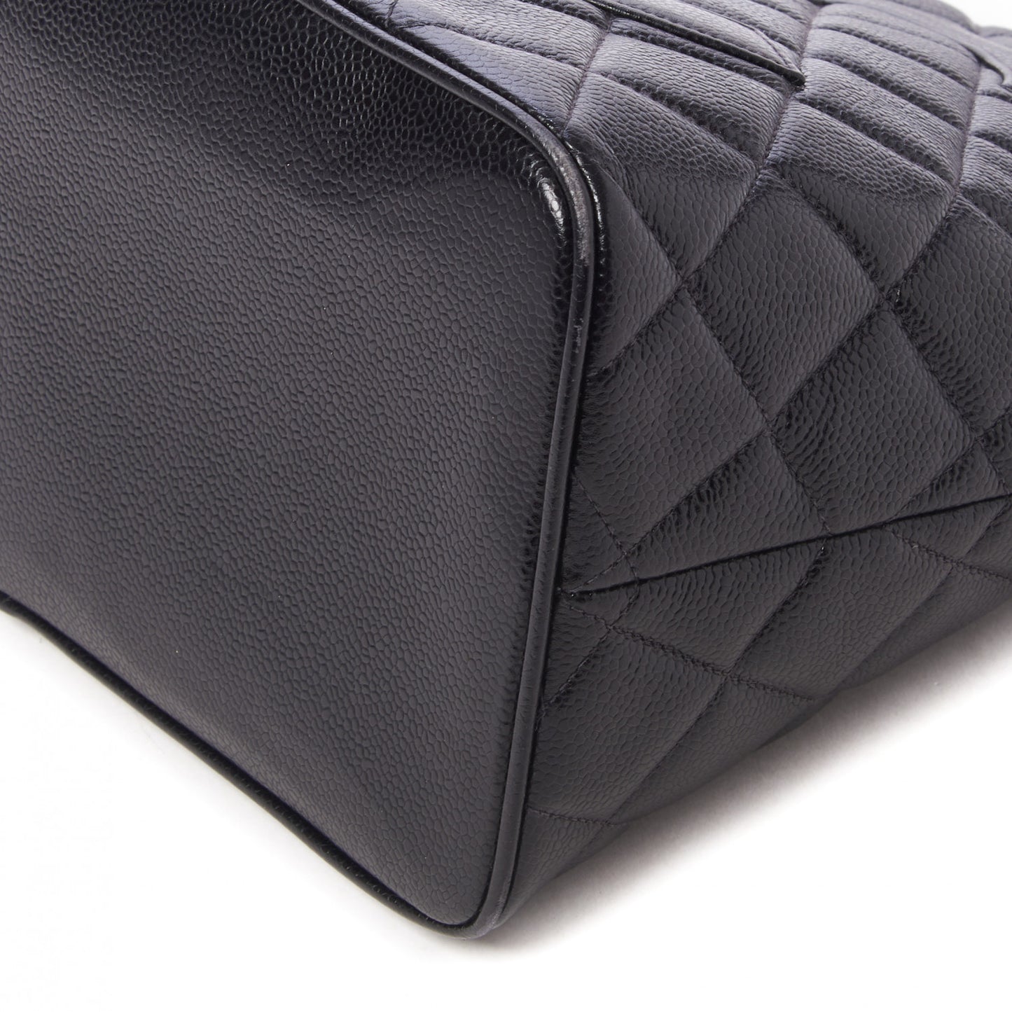 Caviar Quilted Medallion Tote Black