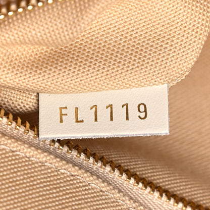 Louis Vuitton Monogram Giant Onthego GM Kaki Beige 7 of 10