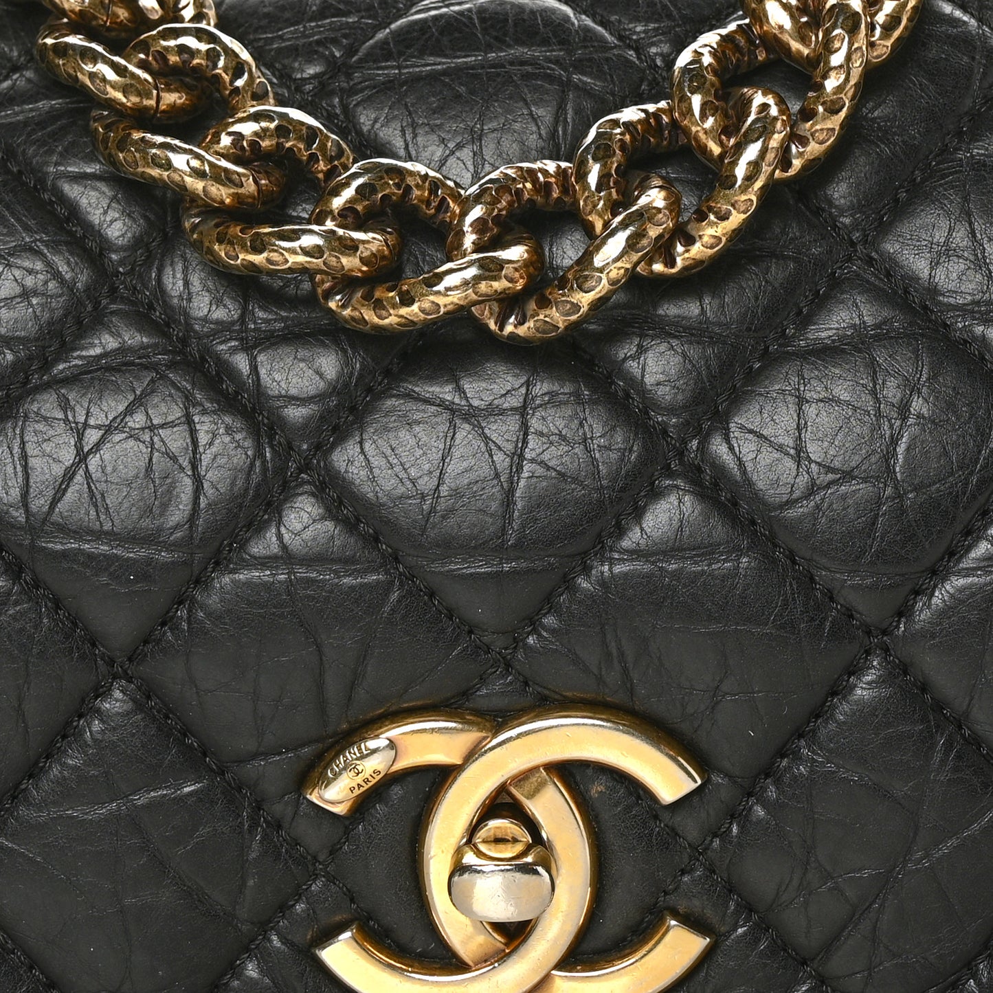 Aged Calfskin Quilted Medium Pondichery Flap Black