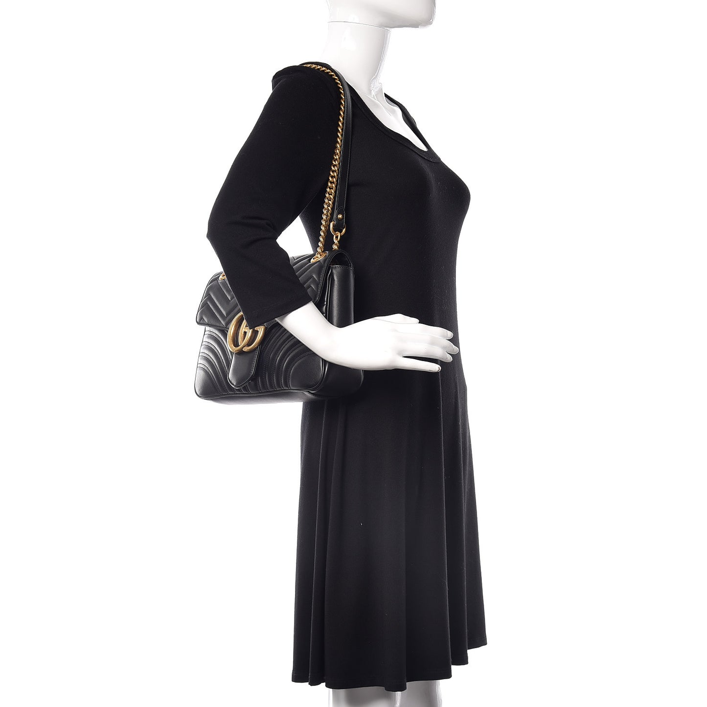 Calfskin Matelasse Medium GG Marmont Shoulder Bag Black