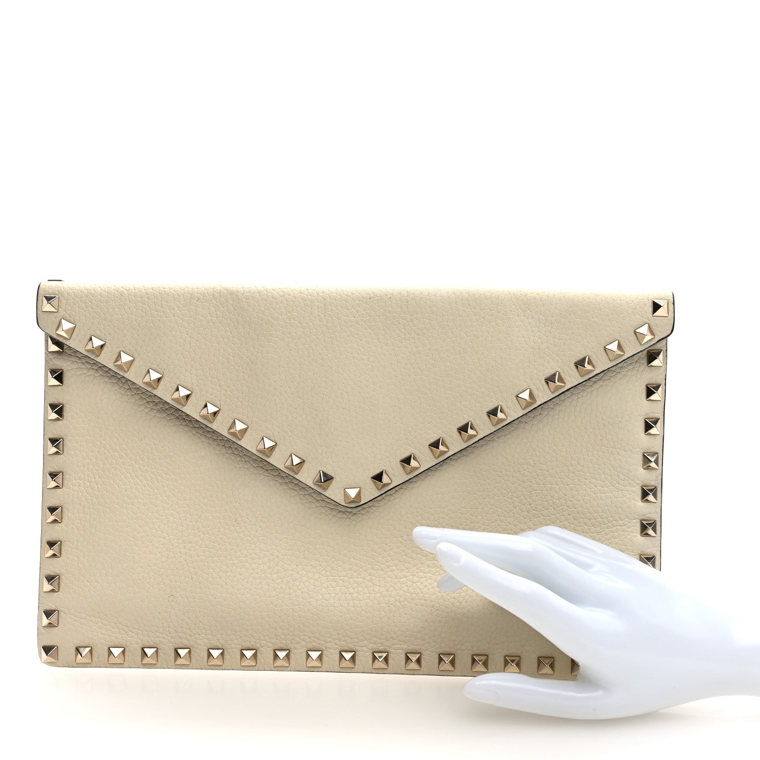 Valentino Garavani Pebbled Calfskin Large Rockstud Envelope Clutch Light Ivory 2 of 6