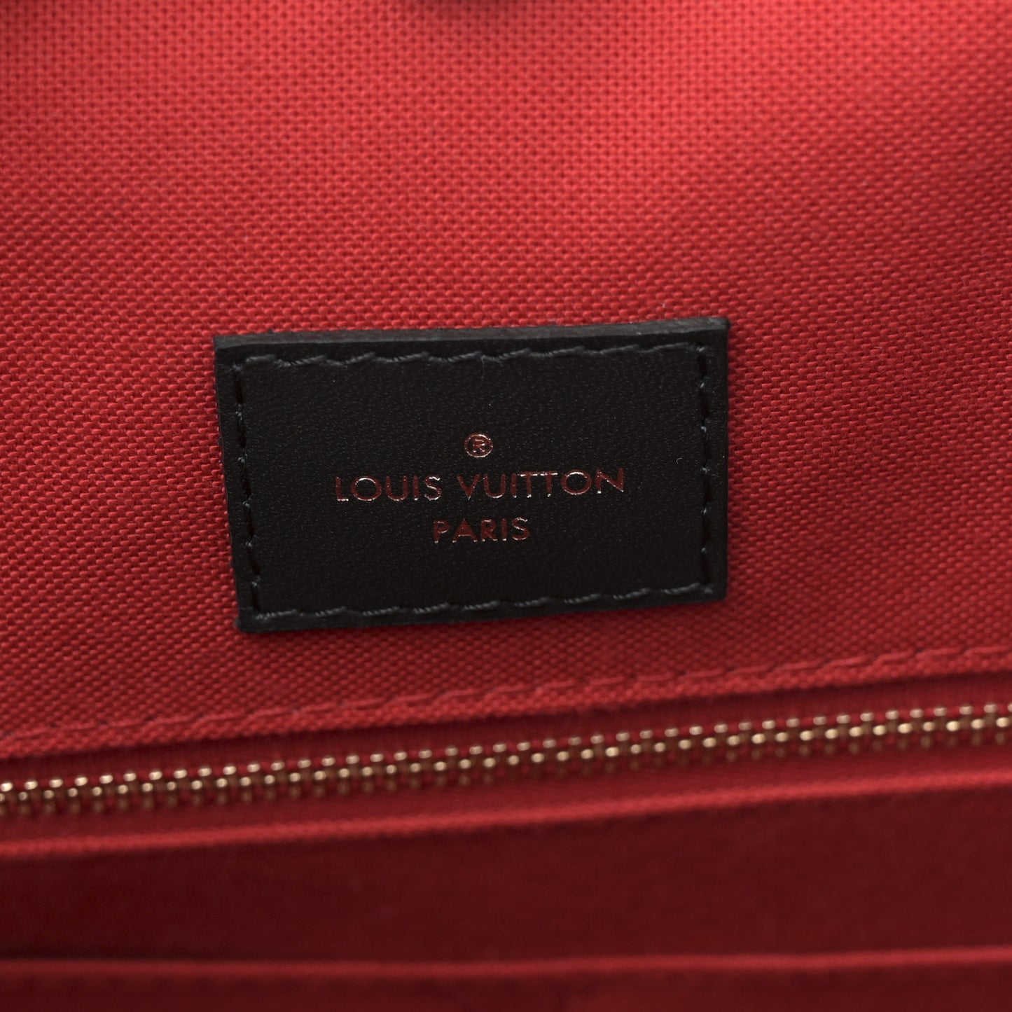 Reverse Monogram Giant Onthego MM