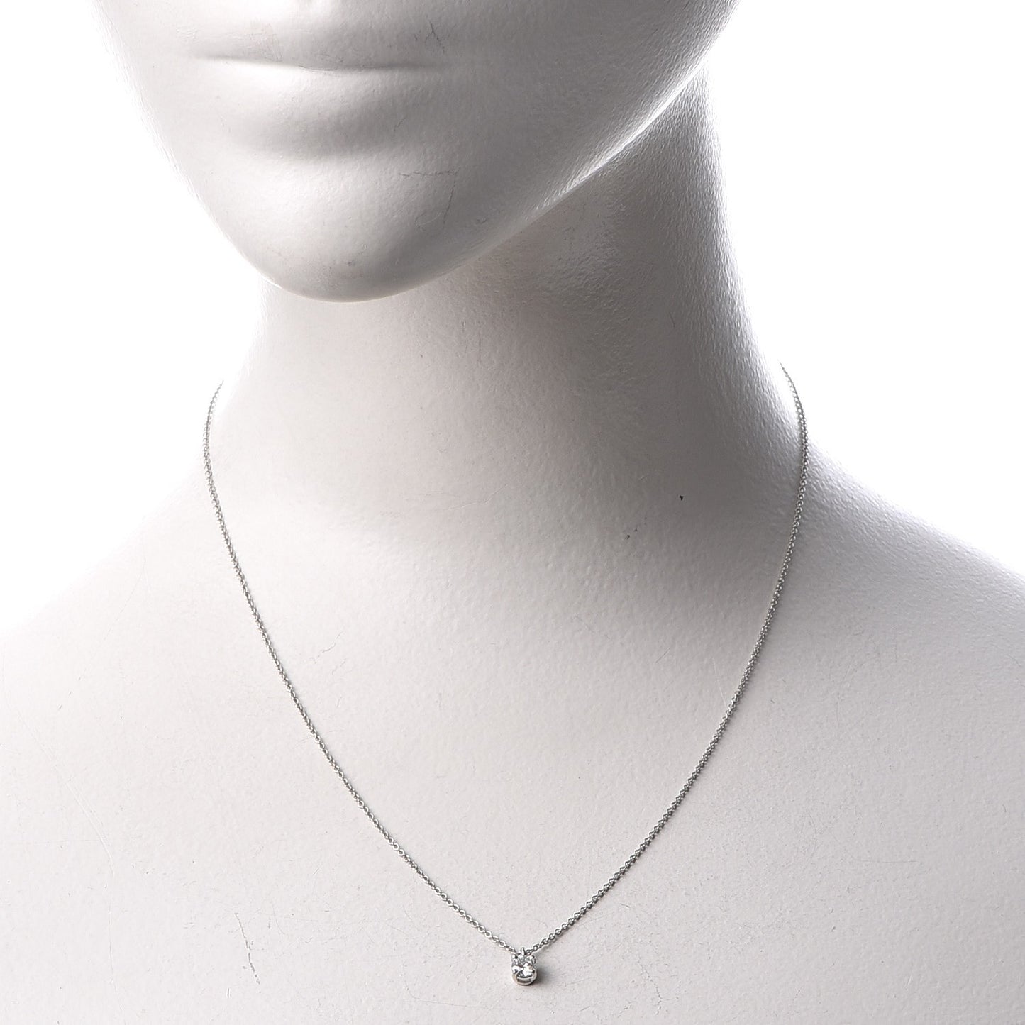Platinum Diamond .25ct Solitaire Pendant Necklace