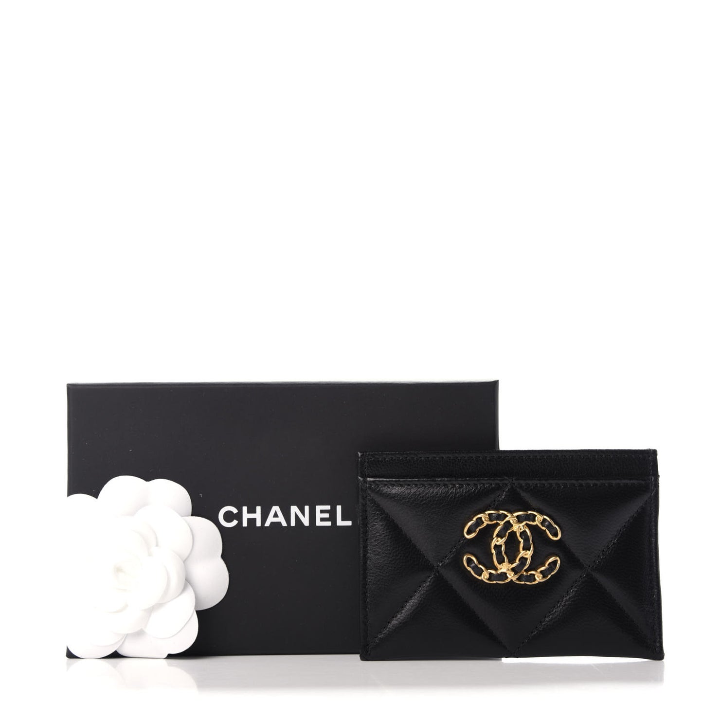 Shiny Goatskin Quilted Chanel 19 Card Holder Black