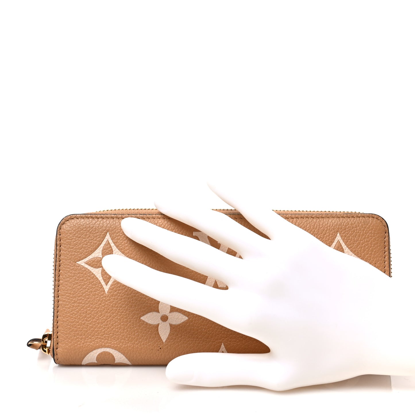 Empreinte Monogram Giant Clemence Wallet Arizona Creme