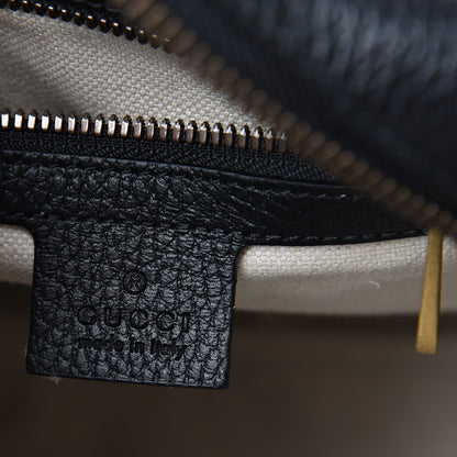 Gucci Grained Calfskin Logo Messenger Bag Black 5 of 12
