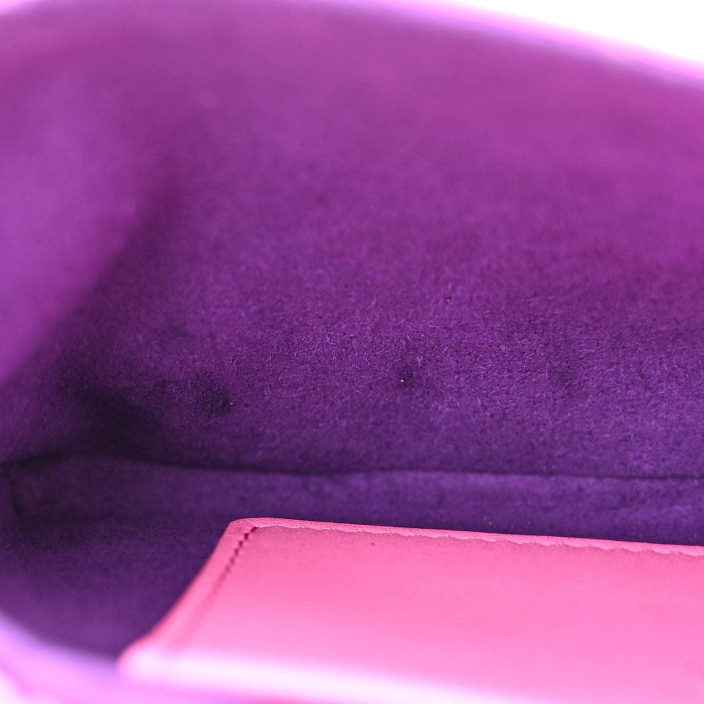 Lambskin Embossed Monogram Vuittamins Pochette Coussin Rose Violet