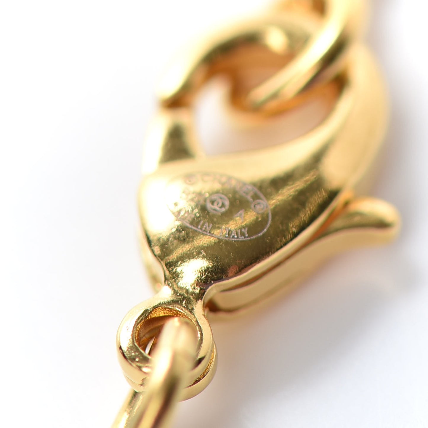 Metal CC Paris Button Necklace Gold