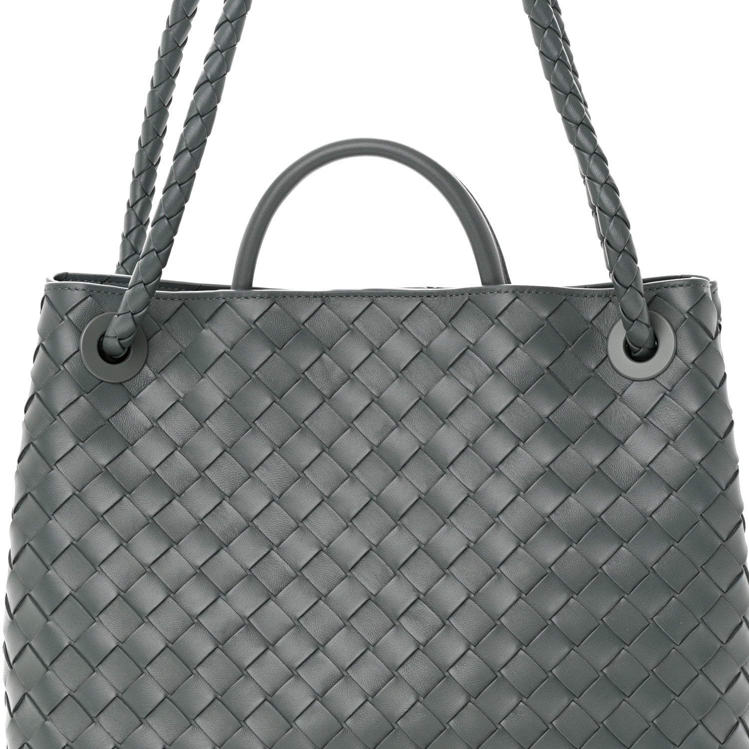 Bottega Veneta グレー レザー ショルダーバッグ Bottega Veneta Nappa Intrecciato Medium Andiamo Shoulder Bag Slate