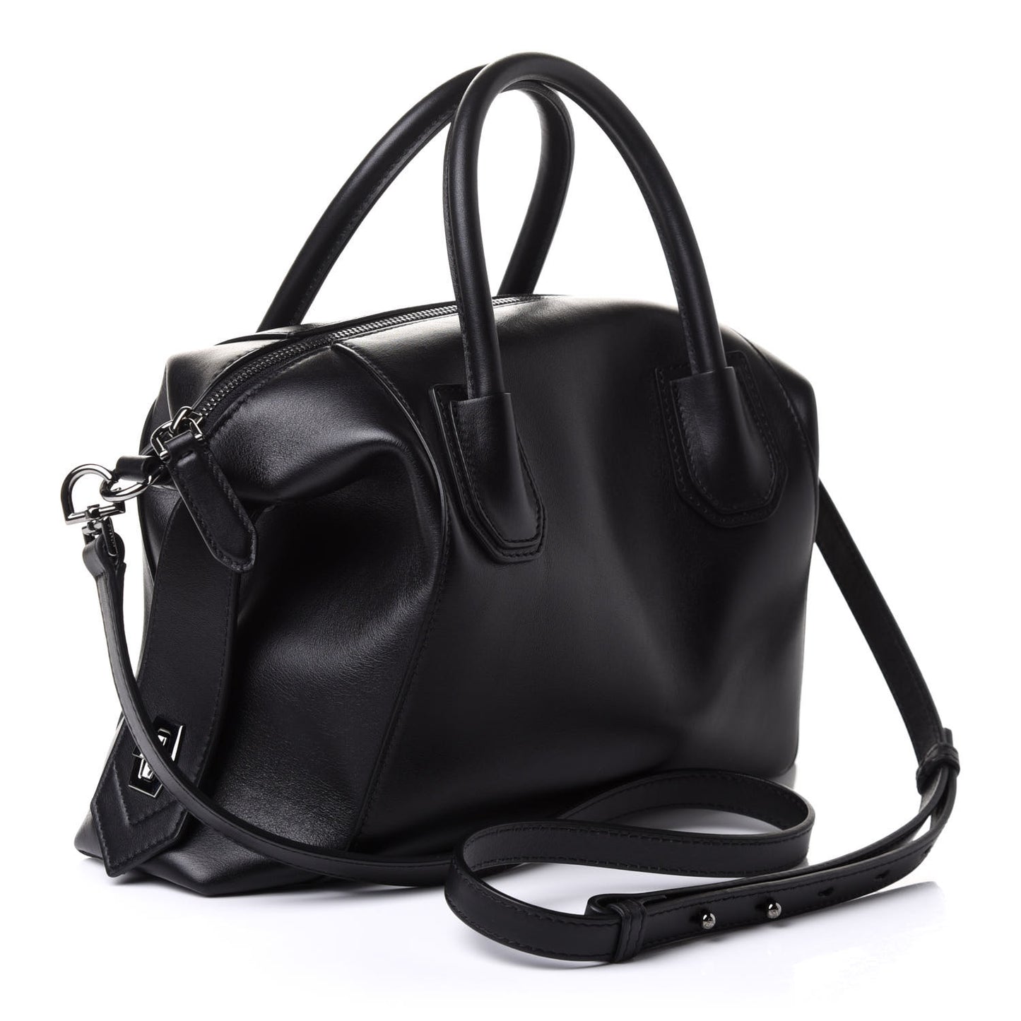 Smooth Calfskin Small Soft Antigona Black