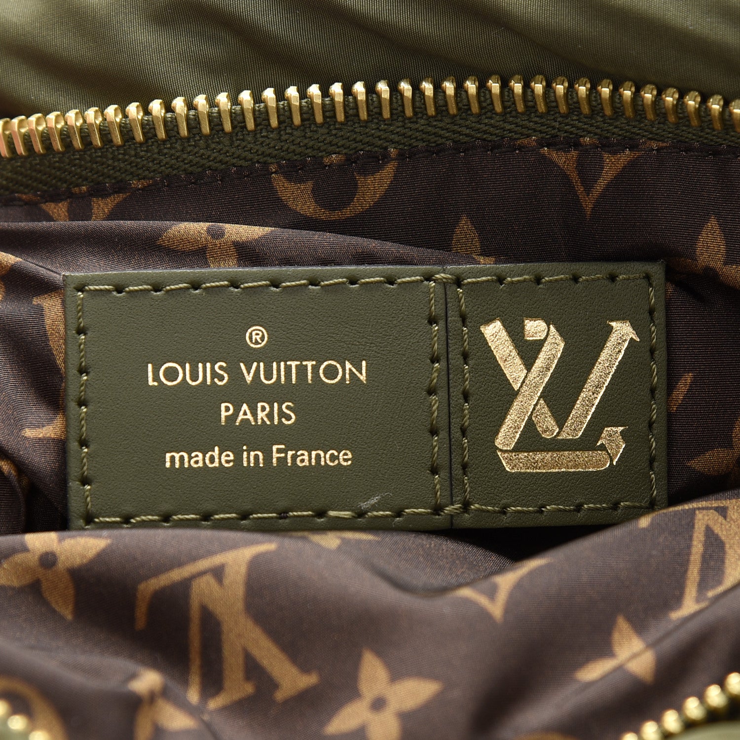 Louis Vuitton Econyl Monogram Pillow Maxi Multi Pochette Accessories Kaki Beige 5 of 7