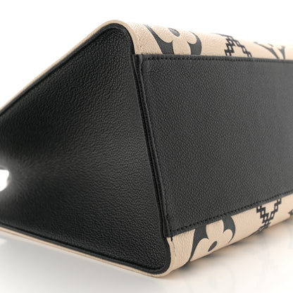 Louis Vuitton Empreinte Monogram Giant Broderies Onthego MM Cream Black 8 of 12