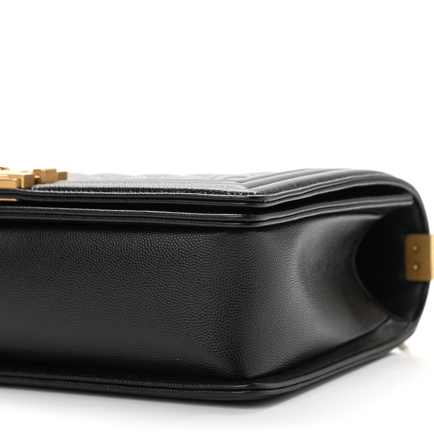 Caviar Quilted New Medium Boy Flap Black