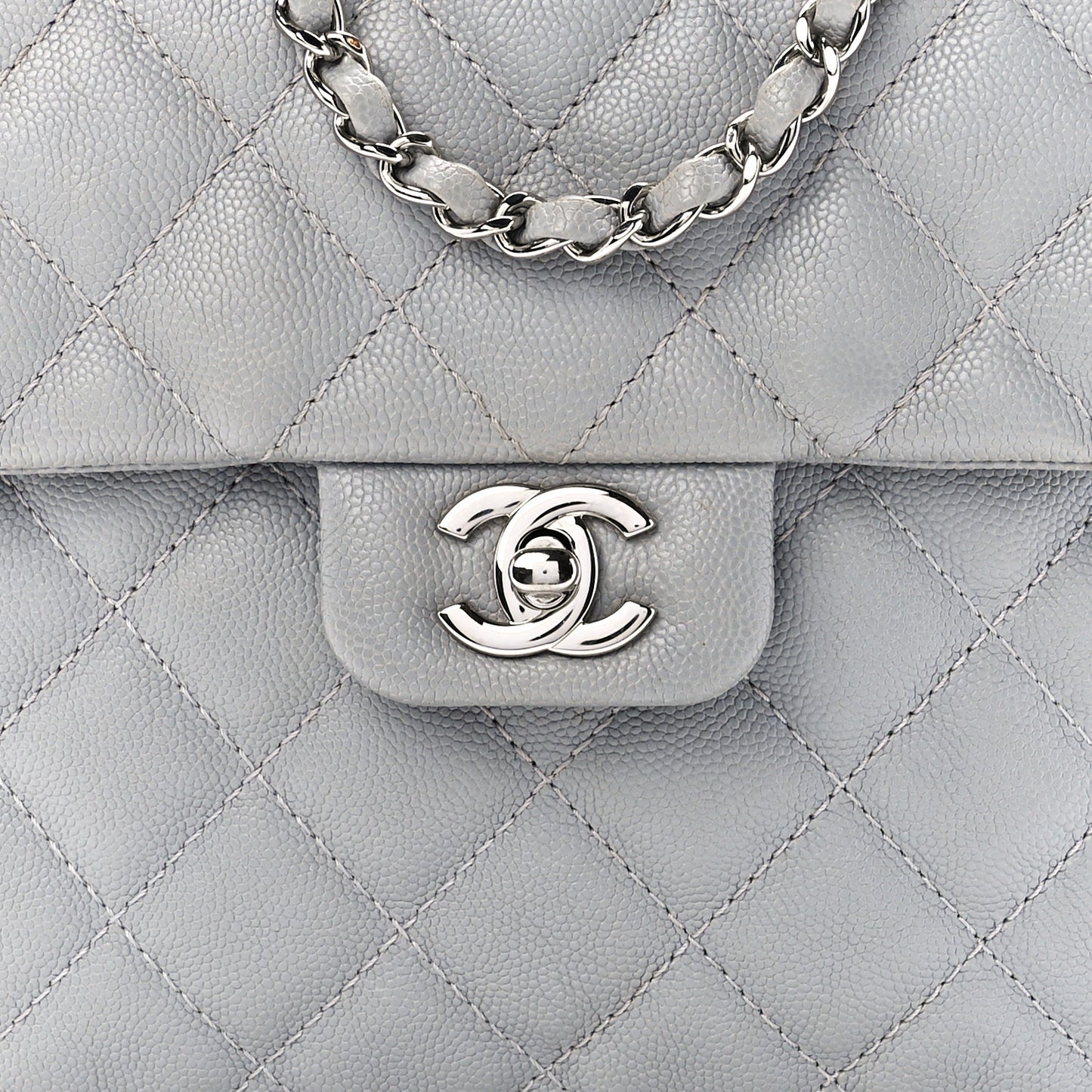 Caviar Quilted Medium Urban Companion Flap Grey