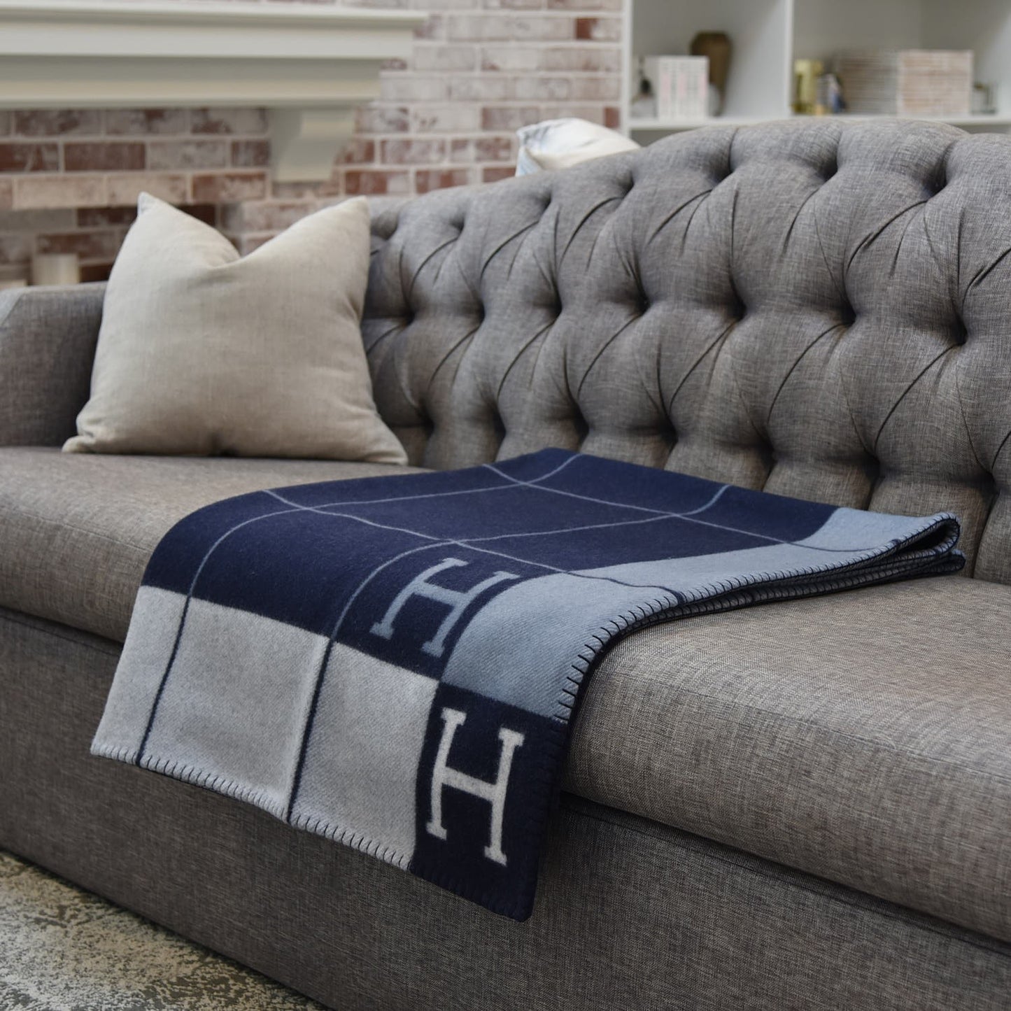 Wool Cashmere Avalon III Blanket Caban Ecru