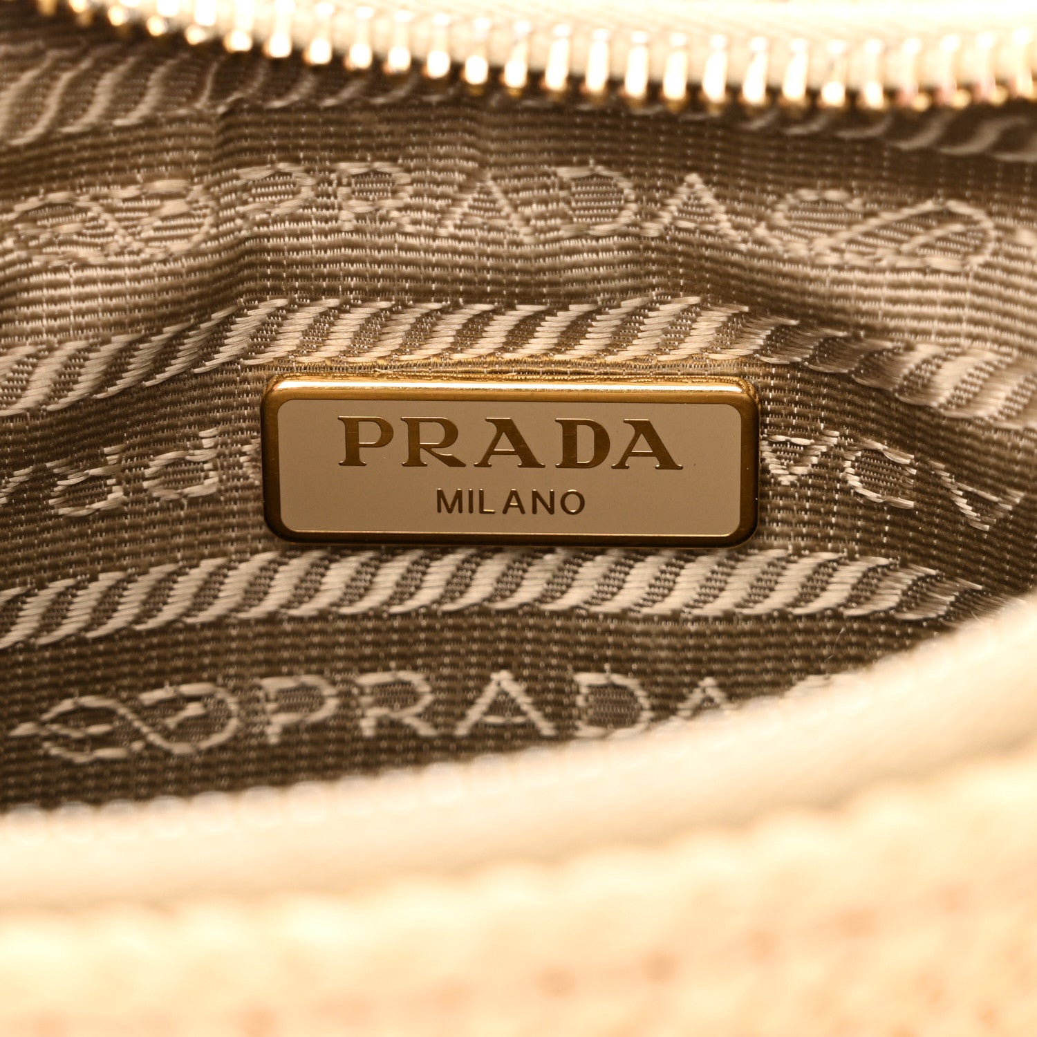 Prada Yarn Raffia Effect Crochet Re-Edition 2005 Shoulder Bag Naturale 6 of 10