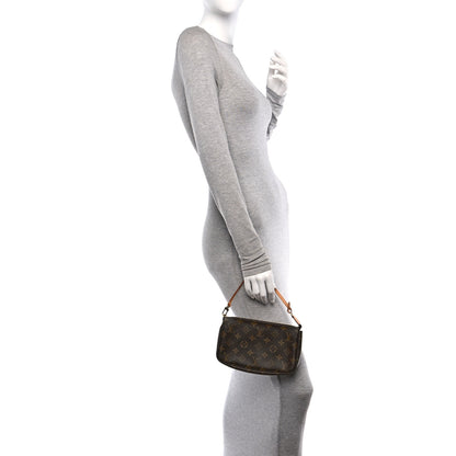 Louis Vuitton Monogram Pochette Accessories 2 of 12