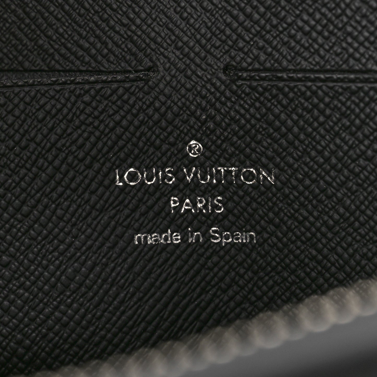 Monogram Eclipse Pochette Voyage MM