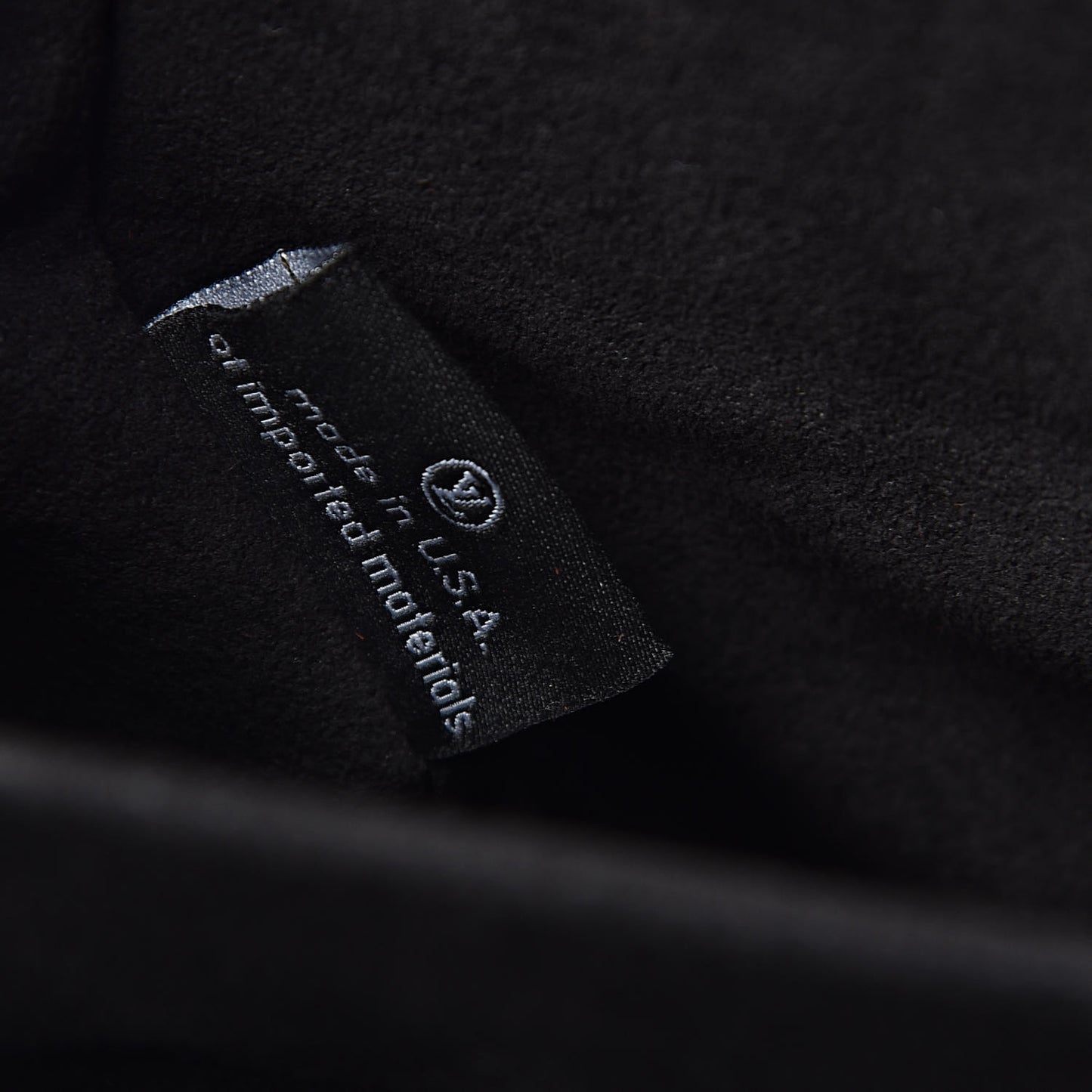 Reverse Monogram Pochette Metis
