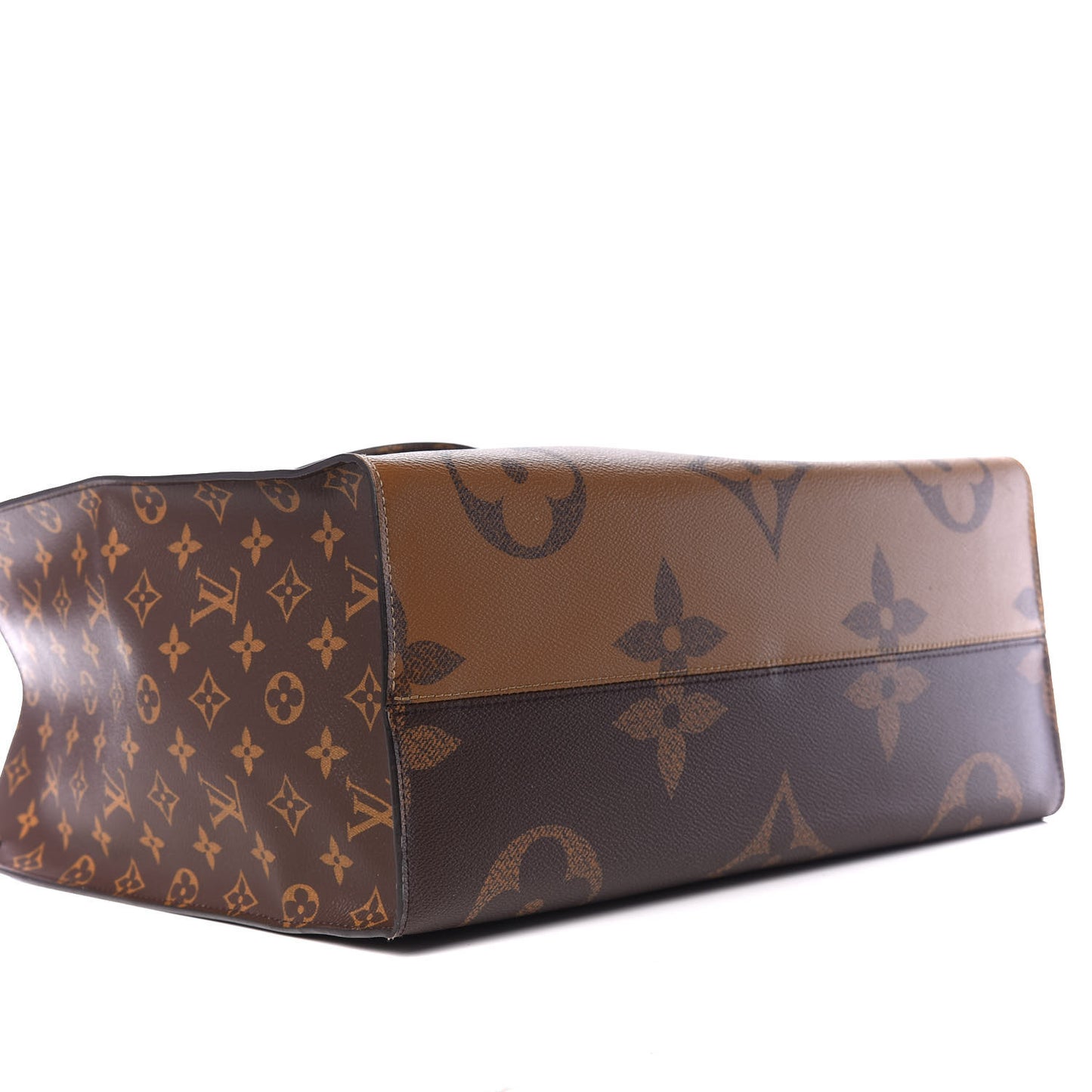 Reverse Monogram Giant Onthego GM