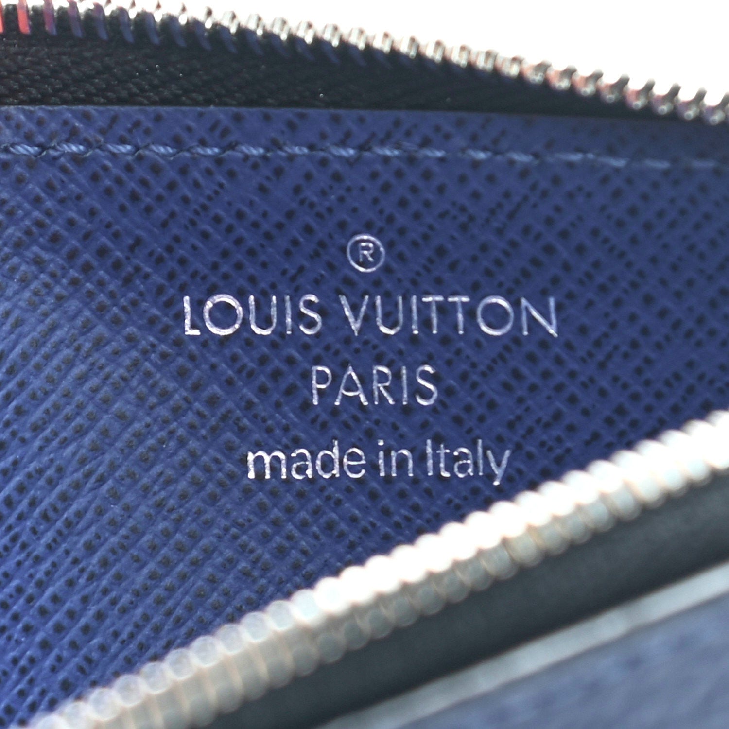 Louis Vuitton Monogram Taiga Coin Card Holder Cobalt 6 of 10