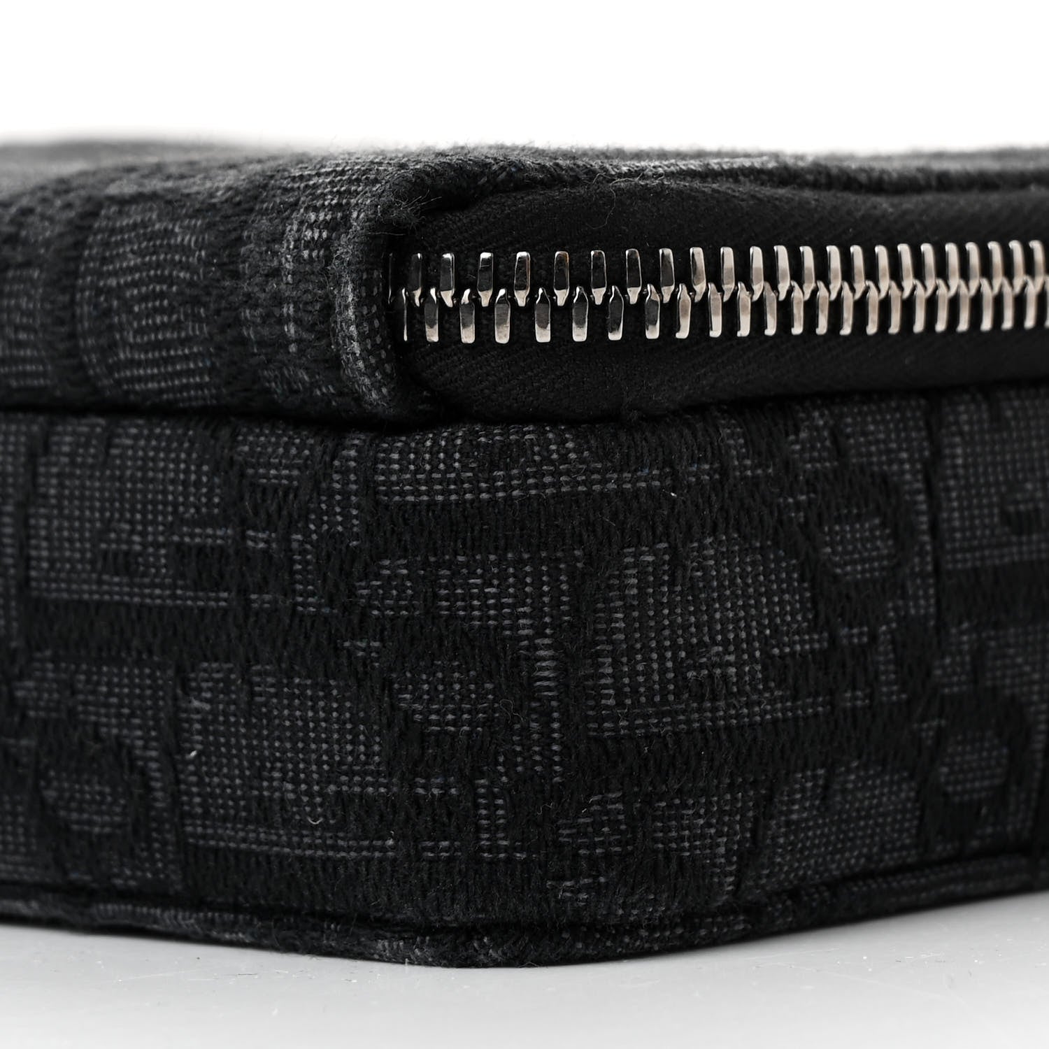 Christian Dior Oblique Zipped With Strap Pouch Black 12 of 13