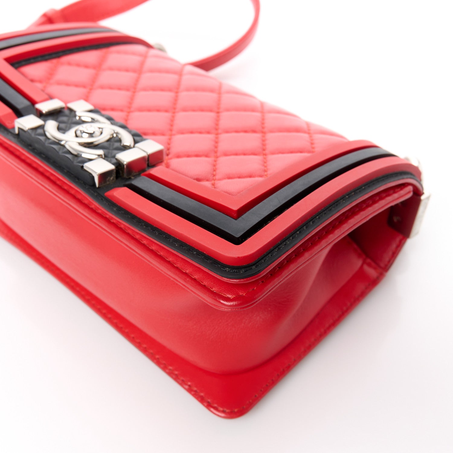 Chanel Lambskin Rubber Quilted Small Two Tone Boy Flap Red Black 11 of 12