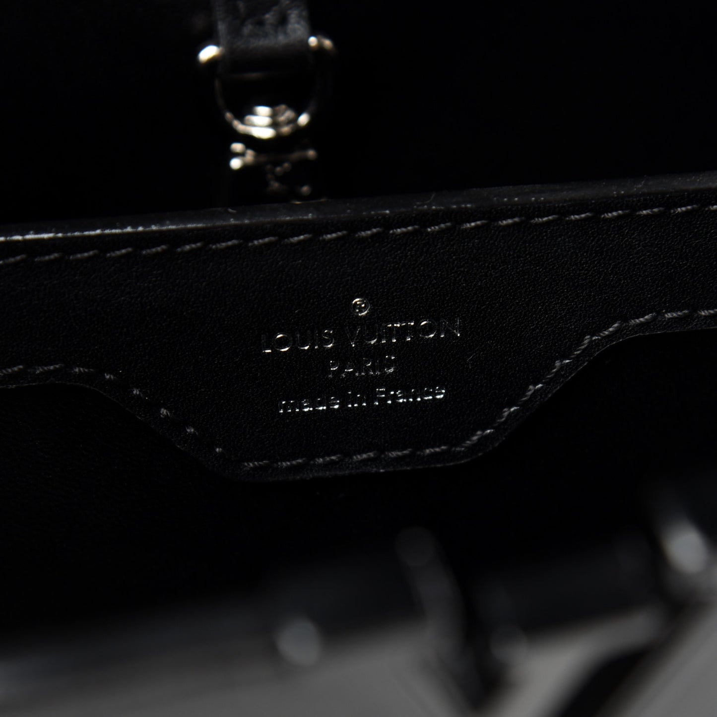 Smooth Calfskin Beaded Skyline Soho Capucines BB Black