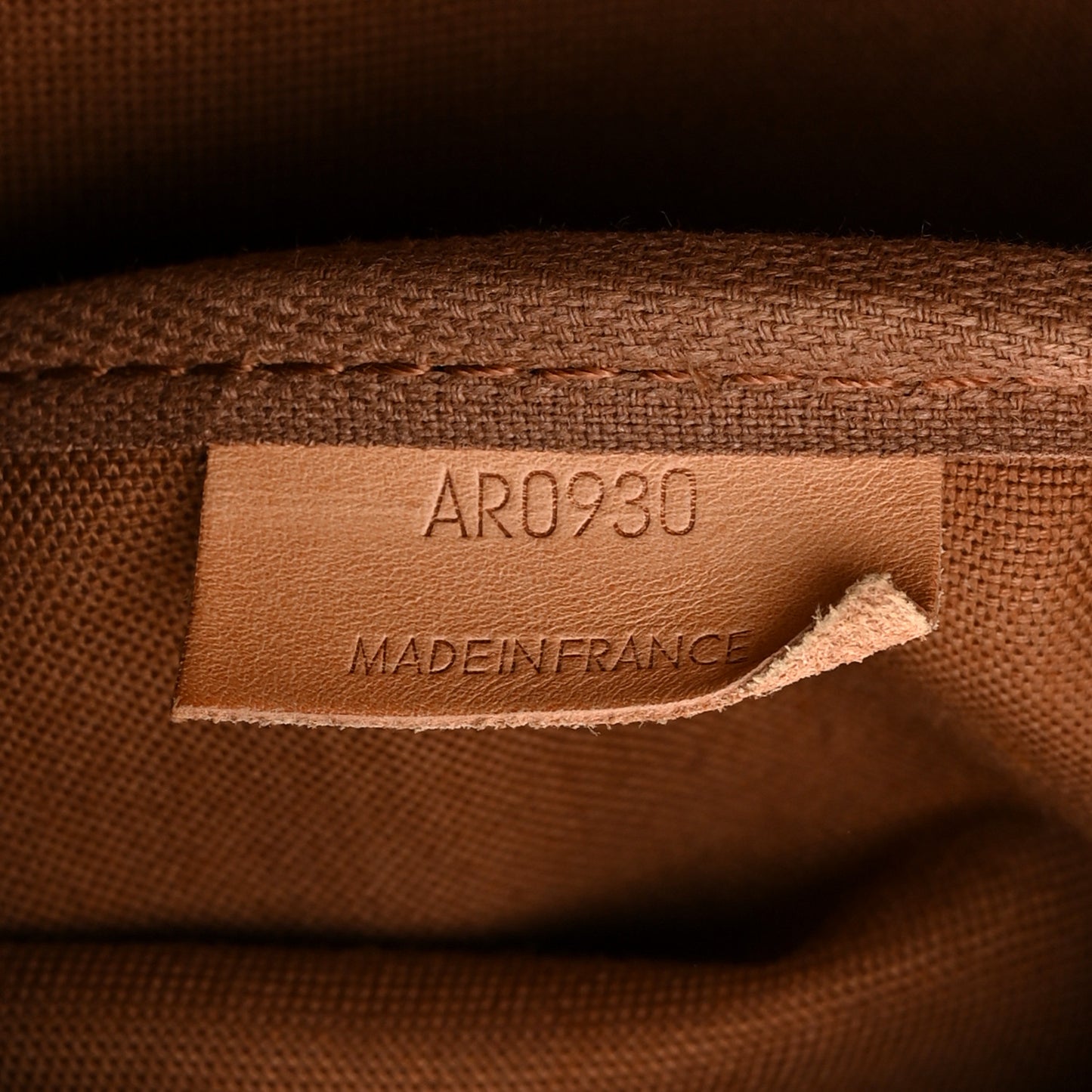 LOUIS VUITTON Monogram Saumur 35