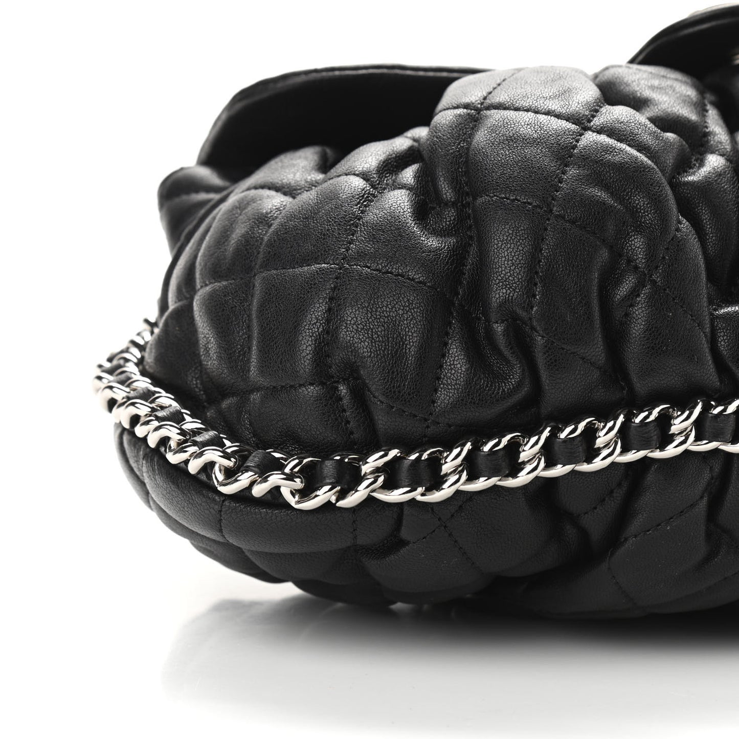 Washed Lambskin Quilted Medium Chain Around Messenger Black