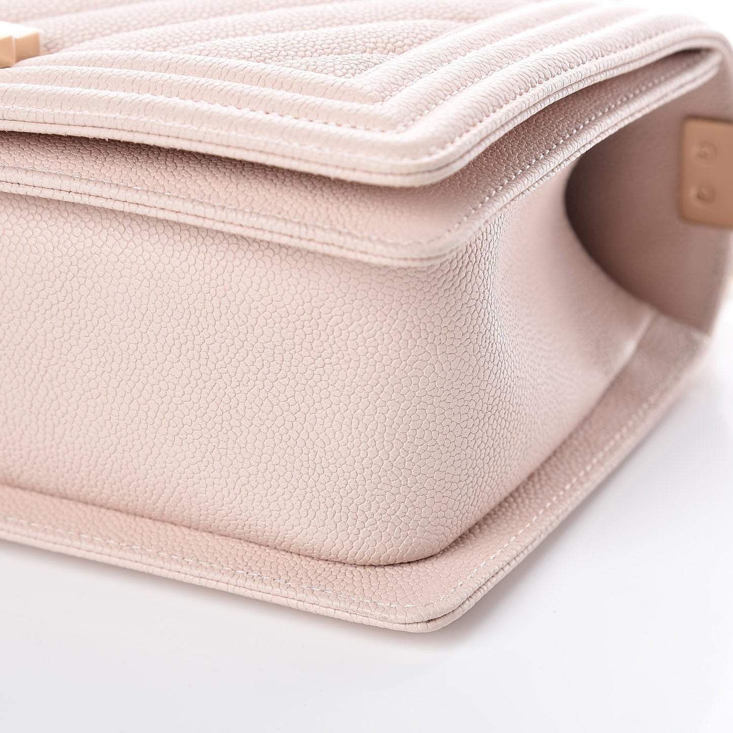Caviar Chevron Quilted Medium Boy Flap Nude