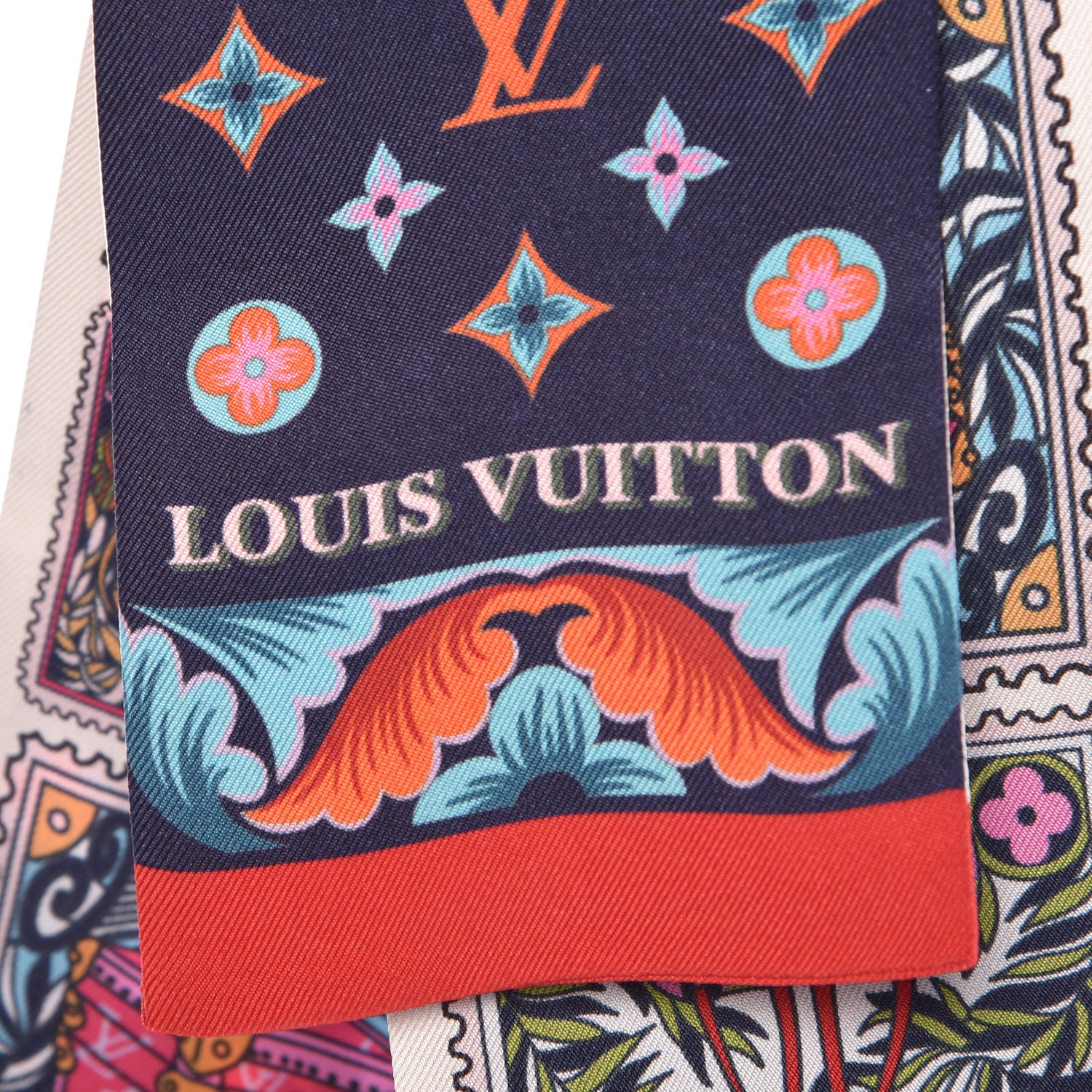 Louis Vuitton Silk Lettre A Louis Bandeau White 3 of 5