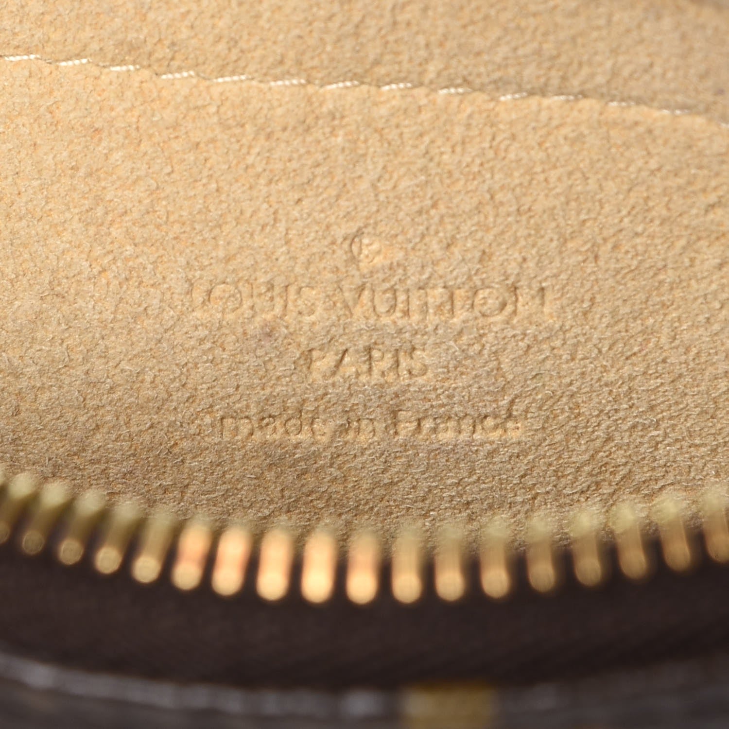 Louis Vuitton Monogram Pochette Milla MM 6 of 9