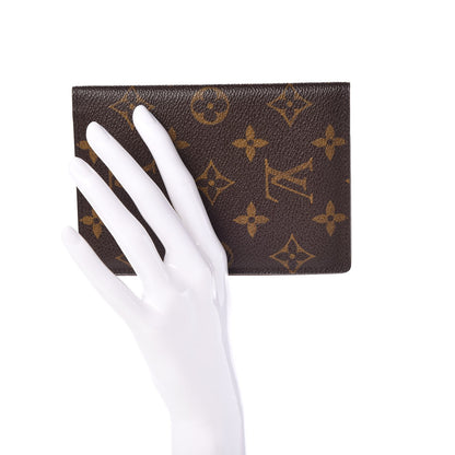 Louis Vuitton Monogram Passport Cover Wallet 2 of 7