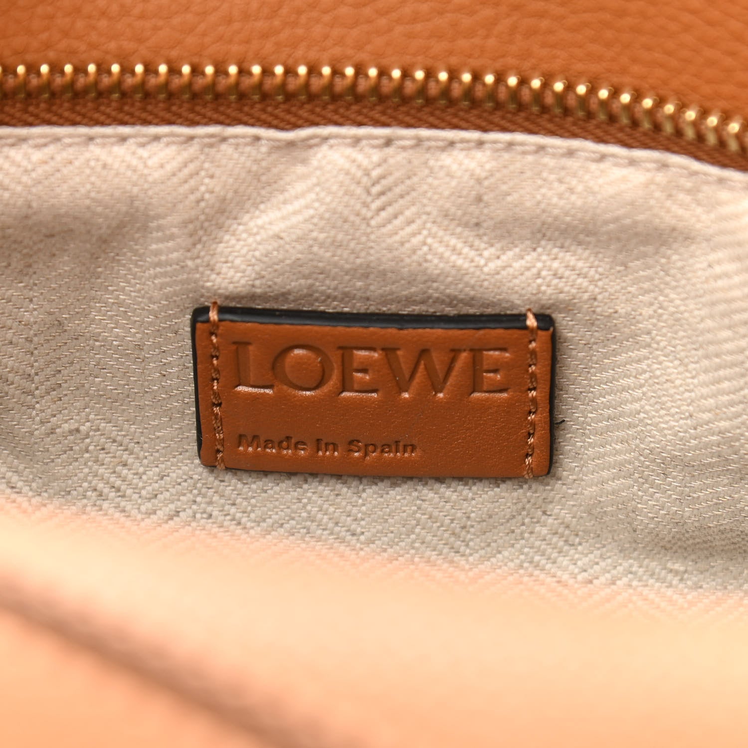 Loewe Calfskin Medium Puzzle Bag Light Caramel 6 of 9