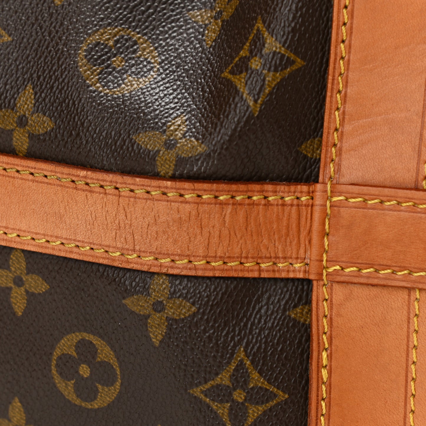 Monogram Noe