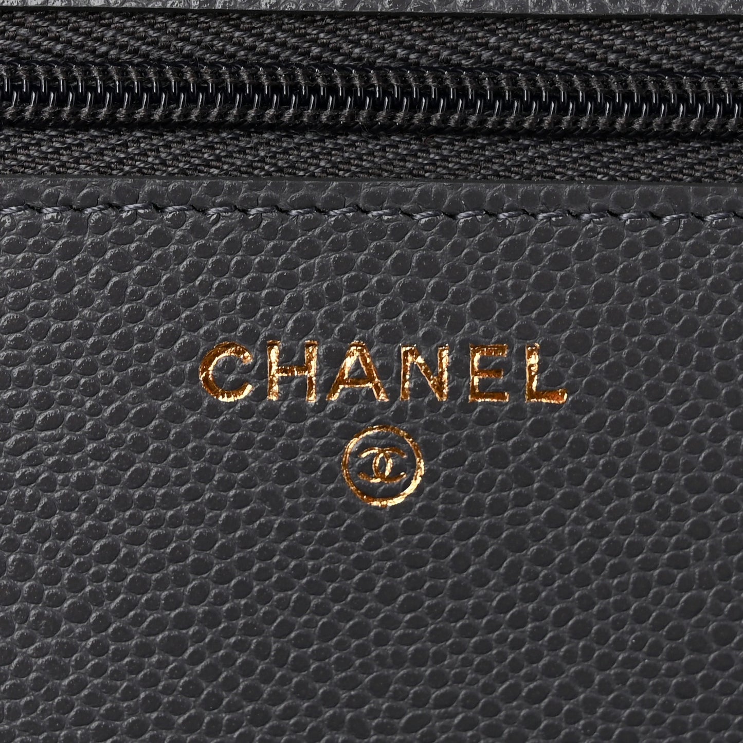 Caviar Quilted Wallet on Chain WOC Grey