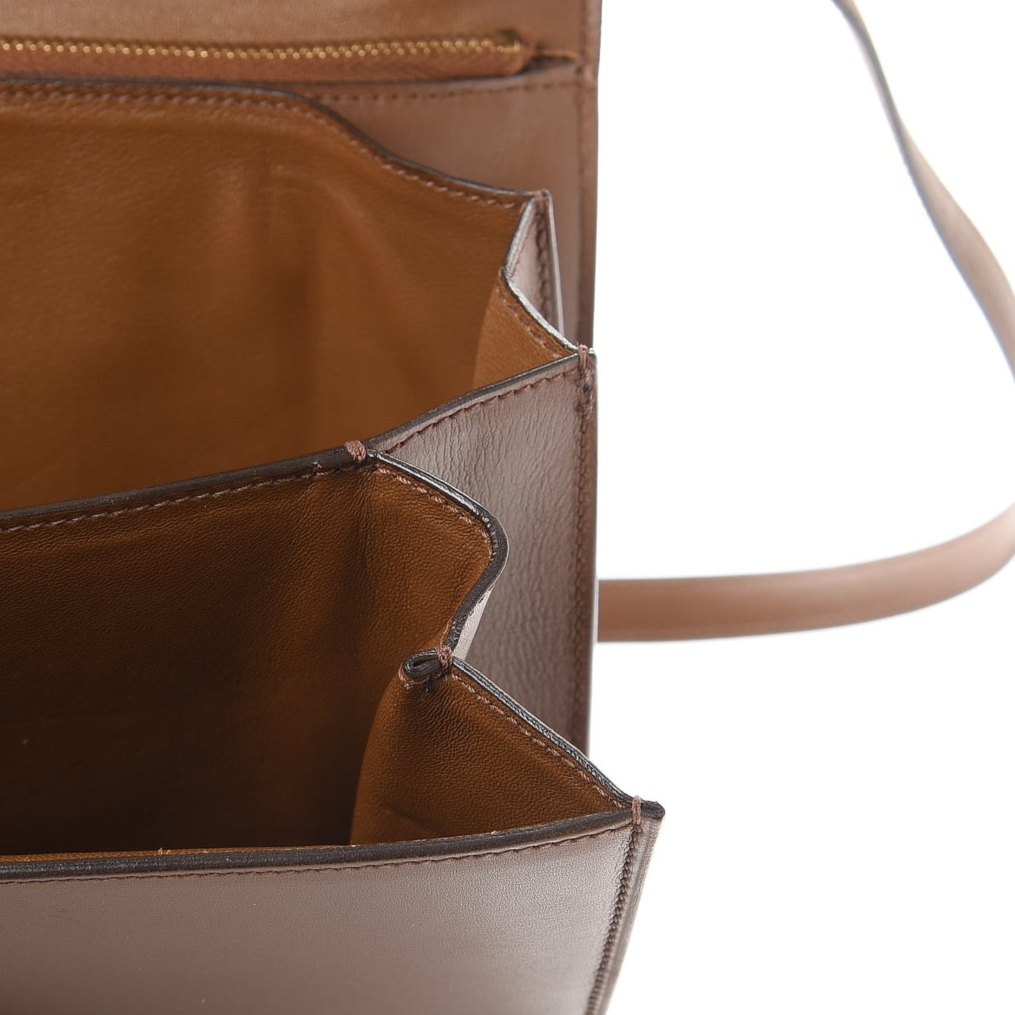 Box Calfskin Medium Classic Box Flap Bag Camel
