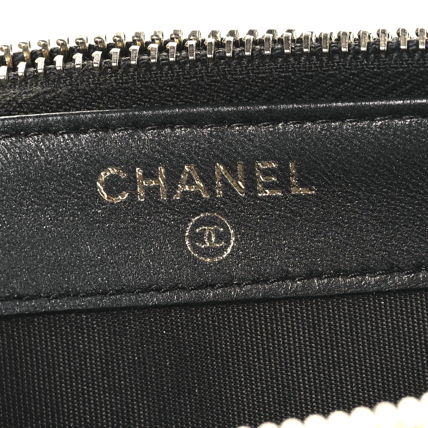 Chanel Iridescent Lambskin Quilted Pearl Clutch With Chain Black 8 of 12