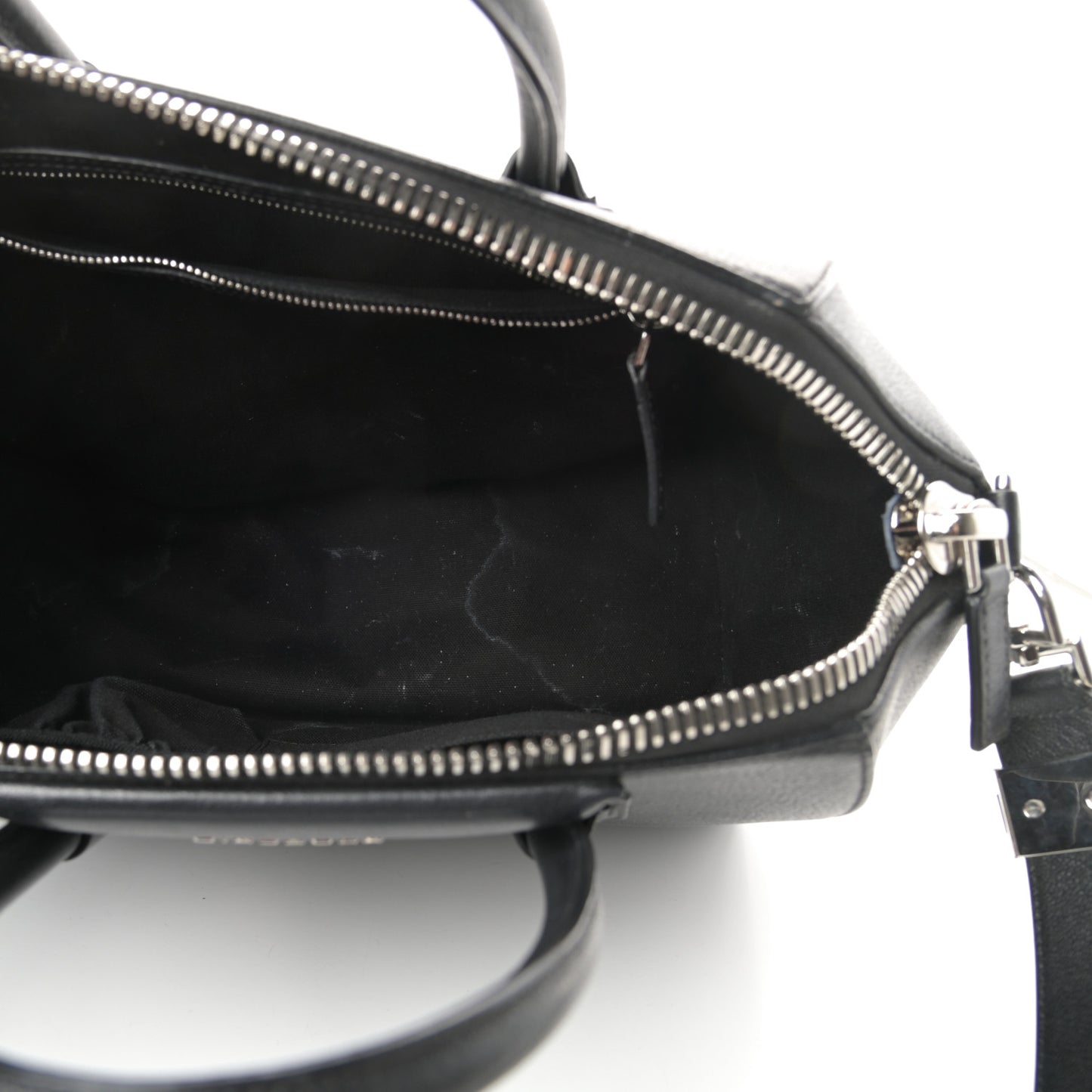 Sugar Goatskin Medium Antigona Black