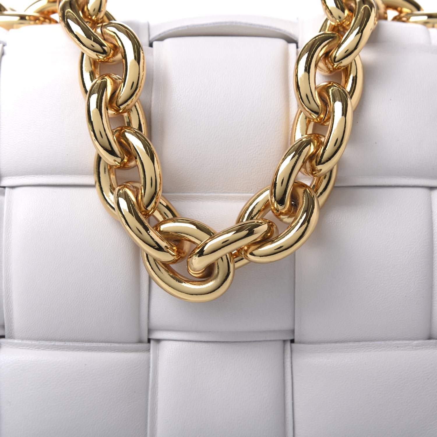 Bottega Veneta Lambskin Maxi Intreccio Padded Chain Cassette Crossbody Bag White 9 of 10