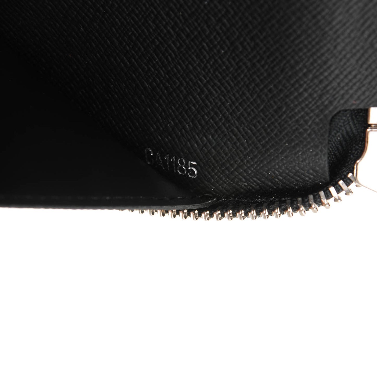 Epi Zippy Organizer Wallet Black