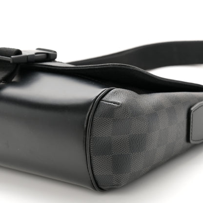 Louis Vuitton Damier Graphite Skyline Messenger PM 10 of 12