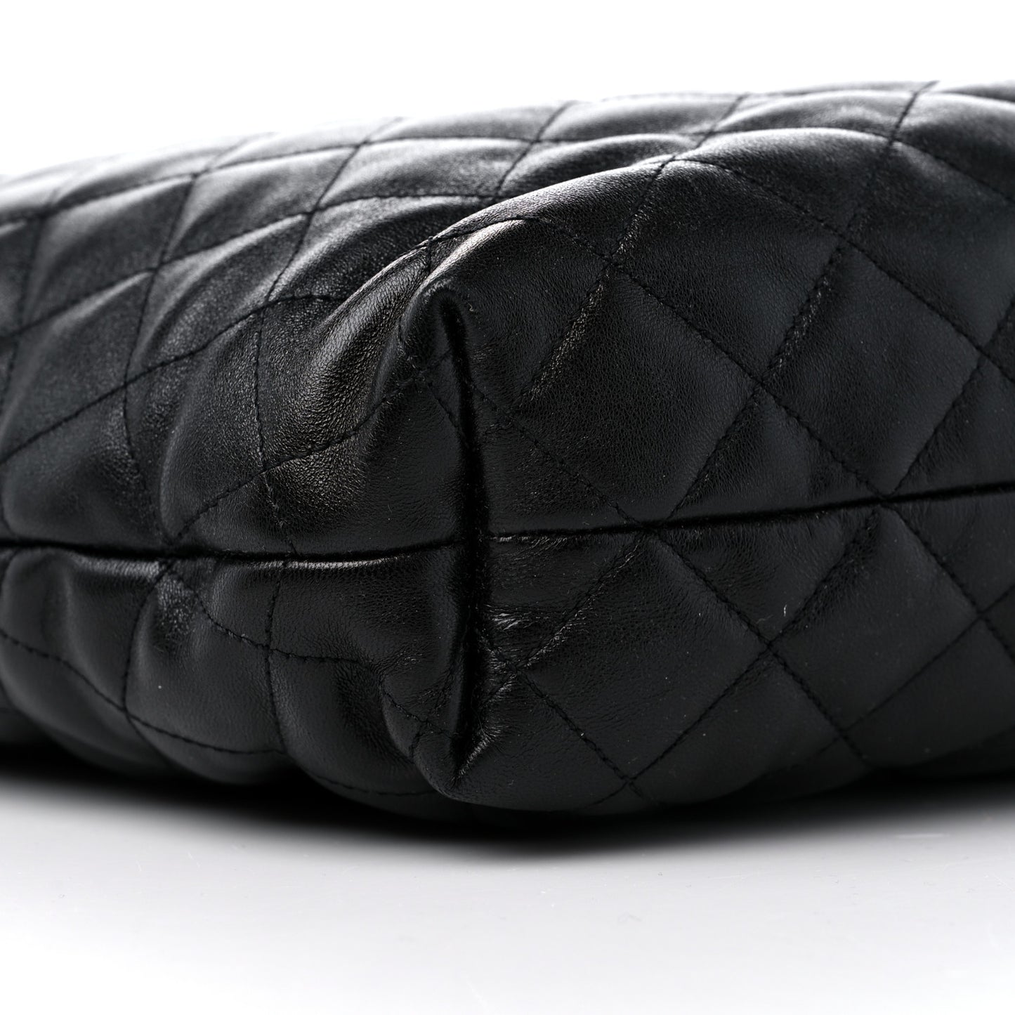 Lambskin Quilted Maxi Icare Shopping Tote Black