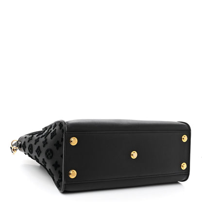 Louis Vuitton Calfskin Monogram Tufting On My Side Black 4 of 9