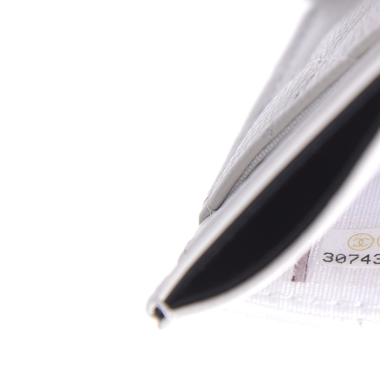 Caviar Quilted My Everything Card Holder White Black